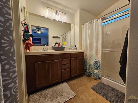 6317 Declaration Way, Bakersfield, CA 93313 photo 23