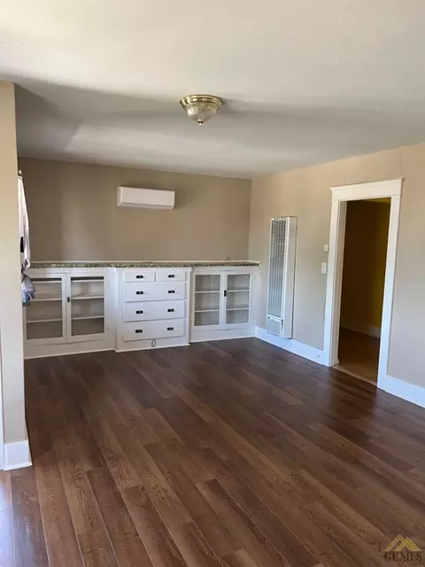 509 D St, Taft, CA 93268 photo 3