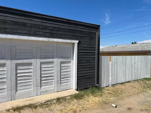 509 D St, Taft, CA 93268 photo 17
