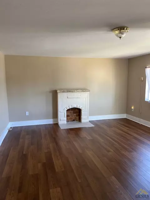 509 D St, Taft, CA 93268 photo 4