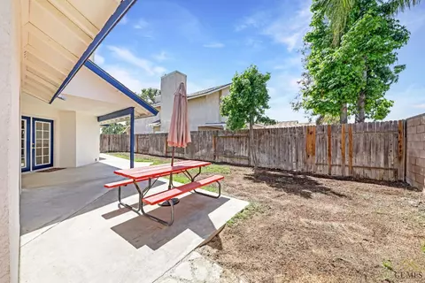 3609 Abbott Dr, Bakersfield, CA 93312 photo 19