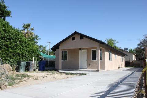 1924 3rd St, Wasco, CA 93280 photo 2
