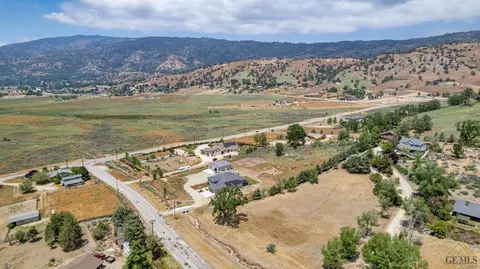 25720 Skyline Dr, Tehachapi, CA 93561 photo 54