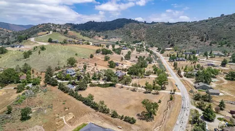 25720 Skyline Dr, Tehachapi, CA 93561 photo 55