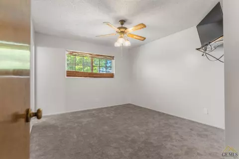11 Victor St, Taft, CA 93268 photo 15