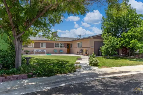 11 Victor St, Taft, CA 93268 photo 1