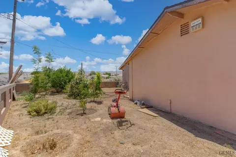 11 Victor St, Taft, CA 93268 photo 28