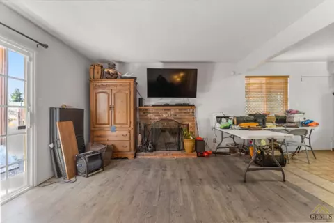 11 Victor St, Taft, CA 93268 photo 7