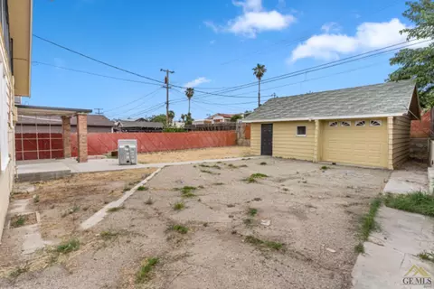 713 A St, Taft, CA 93268 photo 16