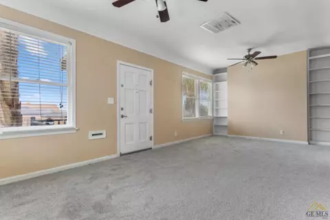713 A St, Taft, CA 93268 photo 9