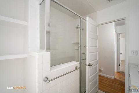 2011 Pine St, Bakersfield, CA 93301 photo 13