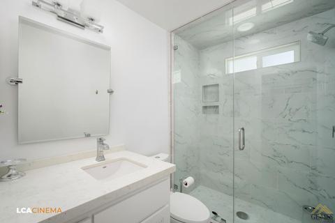 2011 Pine St, Bakersfield, CA 93301 photo 17