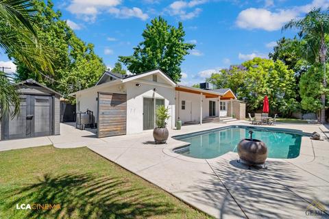 2011 Pine St, Bakersfield, CA 93301 photo 22