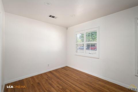 2011 Pine St, Bakersfield, CA 93301 photo 8