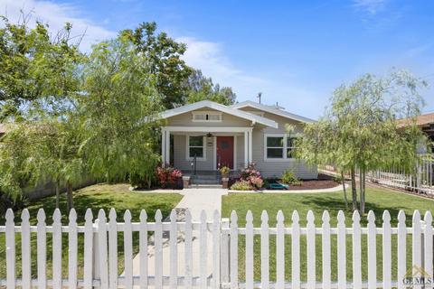 327 E St, Bakersfield, CA 93304 photo 4