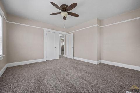 327 E St, Bakersfield, CA 93304 photo 30