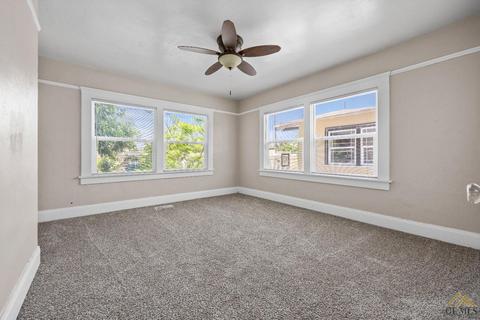 327 E St, Bakersfield, CA 93304 photo 29