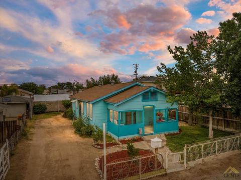 702 Buchanan St, Taft, CA 93268 photo 1