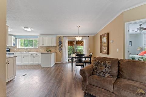 18287 Basil Dr, Tehachapi, CA 93561 photo 5