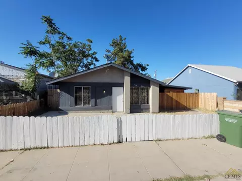 142 North St, Taft, CA 93268 photo 1