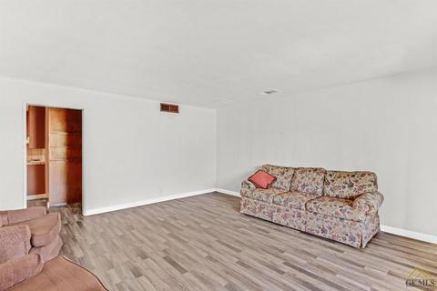 1314 10th Ave, Delano, CA 93215 photo 5
