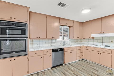 1314 10th Ave, Delano, CA 93215 photo 13