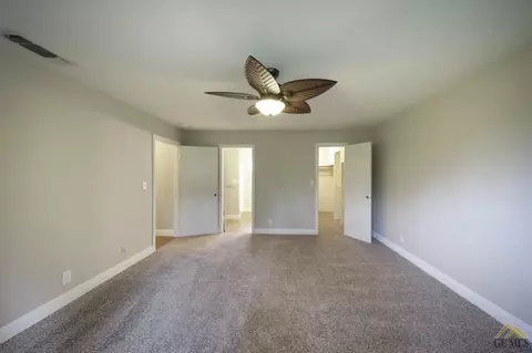 39759 Pine Ridge Rd, Oakhurst, CA 93644 photo 13