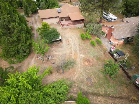39759 Pine Ridge Rd, Oakhurst, CA 93644 photo 25