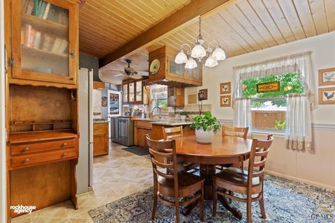 905 Acacia Ct, Tehachapi, CA 93561 photo 30