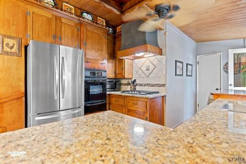 905 Acacia Ct, Tehachapi, CA 93561 photo 23