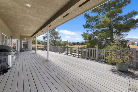 21401 Shirley Dr, Tehachapi, CA 93561 photo 31