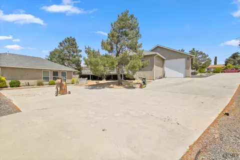 21401 Shirley Dr, Tehachapi, CA 93561 photo 46