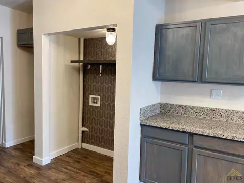 148 North St, Taft, CA 93268 photo 10