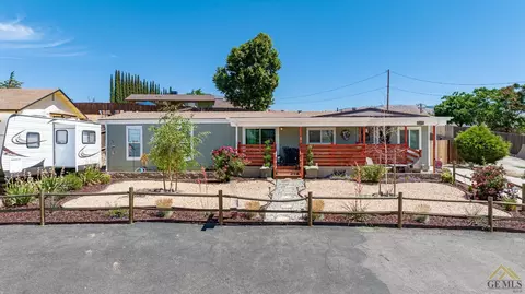 19721 Mesa Dr, Tehachapi, CA 93561 photo 2