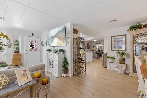 19721 Mesa Dr, Tehachapi, CA 93561 photo 5