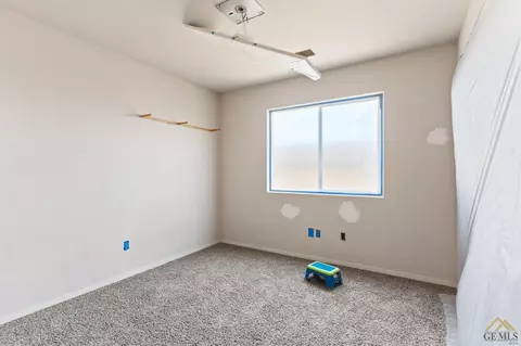 415 Pierce St, Taft, CA 93268 photo 14