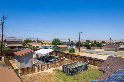 415 Pierce St, Taft, CA 93268 photo 16