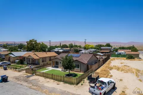 415 Pierce St, Taft, CA 93268 photo 20
