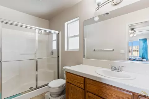 415 Pierce St, Taft, CA 93268 photo 13