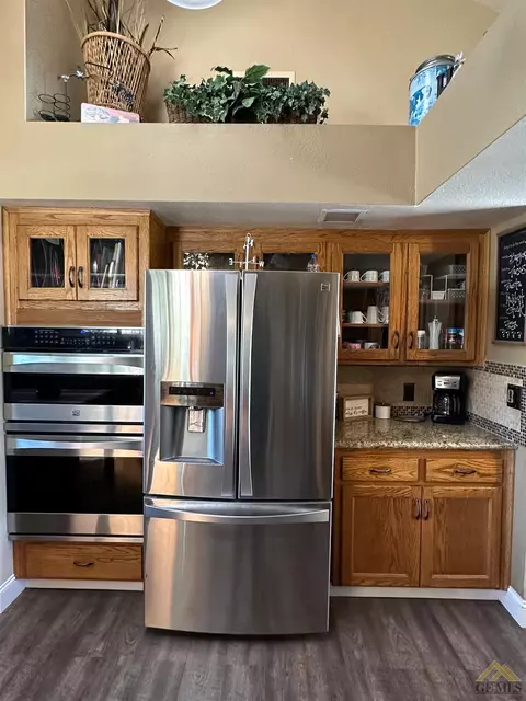 27994 Van Pelt Ct, Taft, CA 93268 photo 7