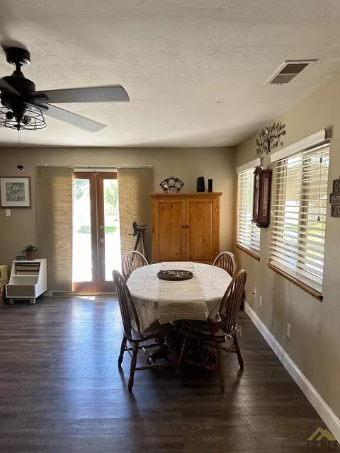 27994 Van Pelt Ct, Taft, CA 93268 photo 13
