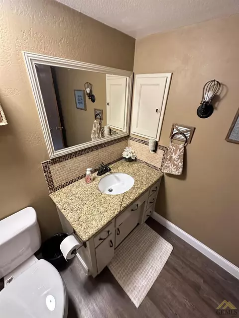 27994 Van Pelt Ct, Taft, CA 93268 photo 19