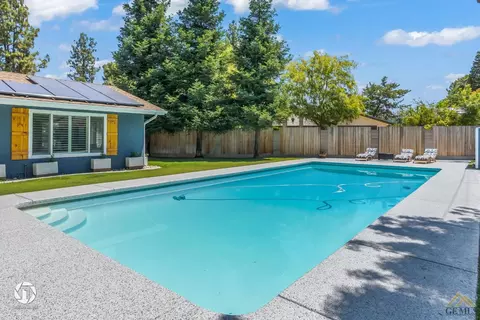 2813 Silver Dr, Bakersfield, CA 93306 photo 48