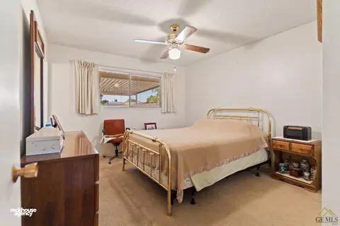 217 Suzanne Ln, Taft, CA 93268 photo 19
