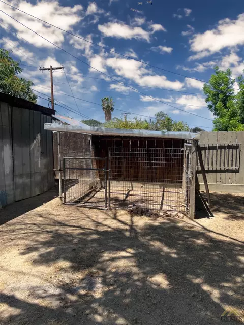 615 Taylor St, Taft, CA 93268 photo 18