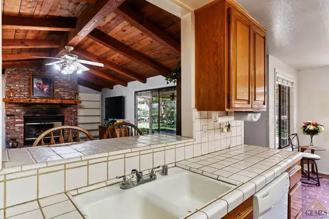 4050 Syracuse Ave, Acton, CA 93510 photo 14