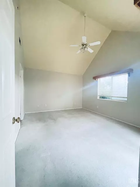 24171 Martingale Way, Tehachapi, CA 93561 photo 17