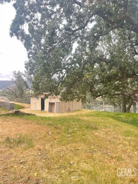 24171 Martingale Way, Tehachapi, CA 93561 photo 29