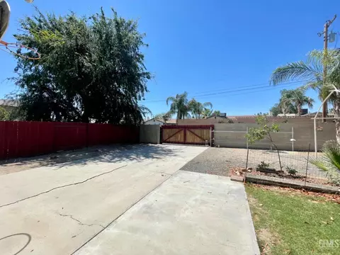 211 E Calvin St, Taft, CA 93268 photo 24