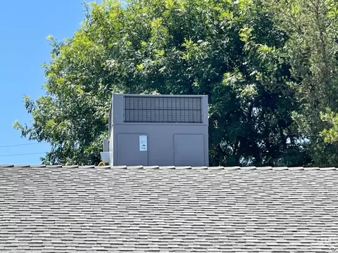 211 E Calvin St, Taft, CA 93268 photo 19